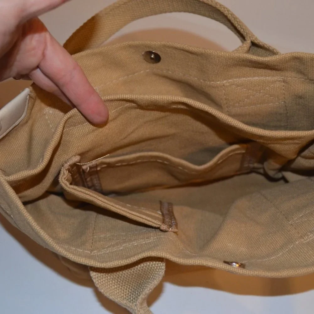 Unknown Source Canvas Hand Bag Purse Beige Durable Inside Sections Pockets 12x8'